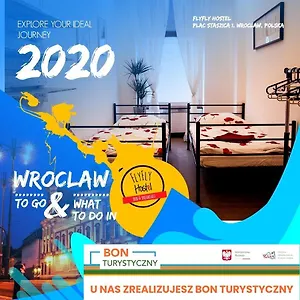 Hostel Flyfly , Darmowy Parking , Rezerwuj Przez Urzadzenia Mobilne -10 Procent, Vratislav