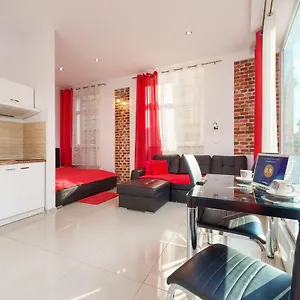 Hostel Hostelswidnicka24